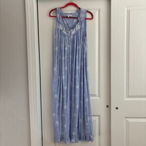 Eileen West Blue Floral Ballet Button Nightgown